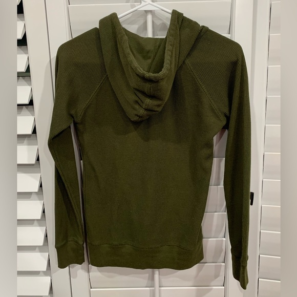 Active Jacket - Picture 2 of 6